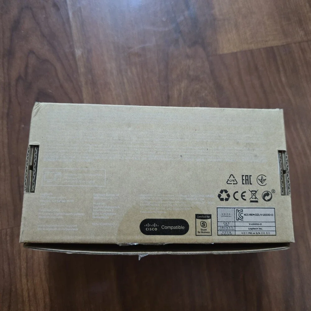 Logitech C925e HD 1080p USB Webcam W/ Built-In Mic Versatile Mounting Clip